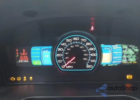 2012 Ford Fusion Hybrid z USA, uszkodzony, nr VIN 3FADP0L39CR181824